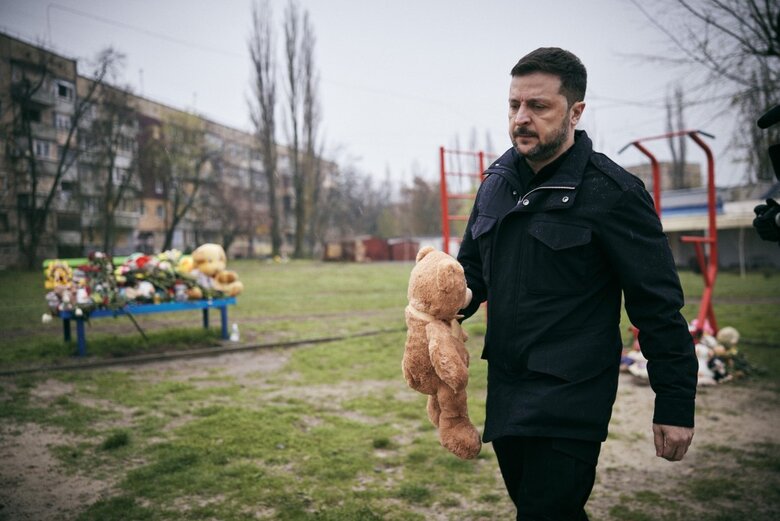 Удар по Кривому Рогу 4 апреля: Зеленский почтил память'ять загиблих