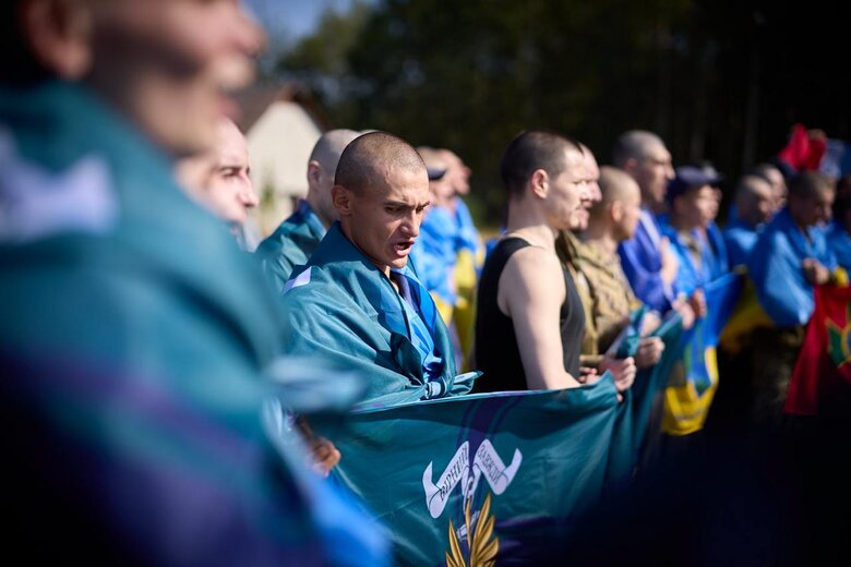 звільнені полонені