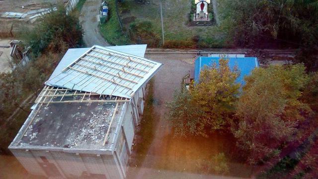 Toppled trees and damaged cars: State Emergency Service liquidating storm aftermath in Lviv and region 07