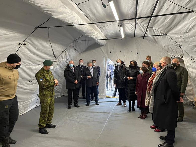 Естонія передала ЗСУ мобільний польовий госпіталь Role 2 03