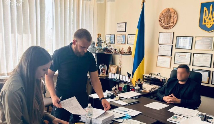 На Миколаївщині викрили зловживання з компенсаціями за програмою "єВідновлення". ФОТОрепортаж
