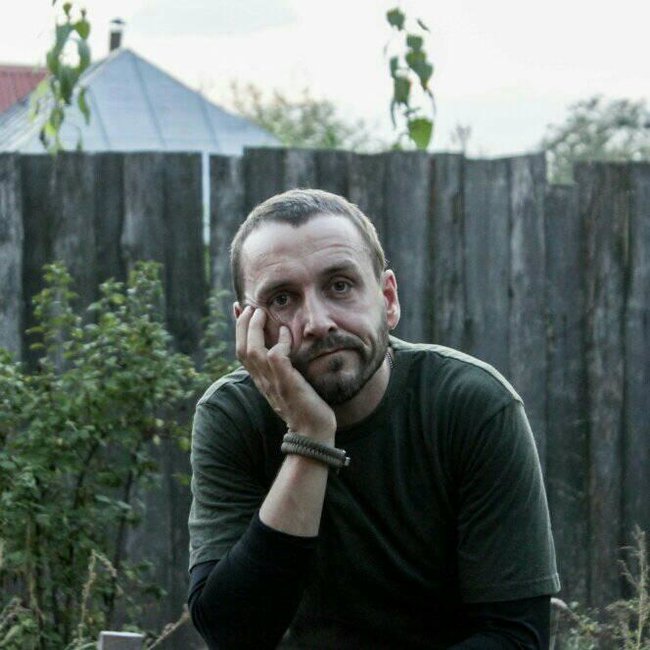Офіцер ЗСУ, актор Олег Шульга: Страшно було йти у батальйон, який щойно вийшов з оточення - і повернулася лише половина. На одній чаші терезів була гідність, на іншій - страх 01
