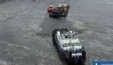 На будівництво Кременчуцького мосту за допомогою криголаму привезли нову техніку з Туреччини, - Служба автодоріг. ВIДЕО