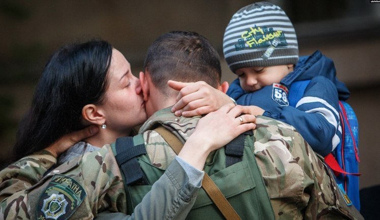 Ukraine is set to change rules governing service for pregnant female service personnel and single parents