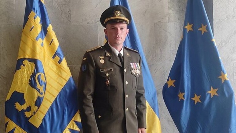 Розвідник окремого штурмового полку Герой України Ігор Дикун про оборону Ірпеня: Дивлюсь кадирівцю в очі, той каже: братан, я свой 04