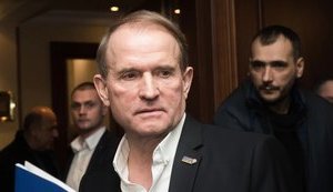 Медведчук поїхав до окупованого Криму, - джерело