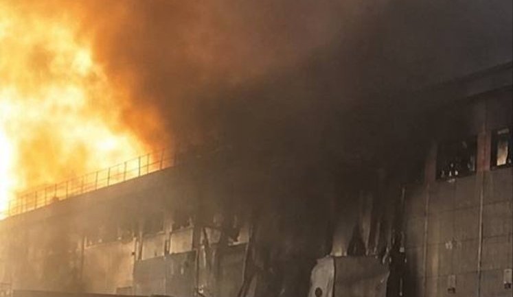 Унаслідок ворожого удару зруйновано сортувальний термінал "Нової пошти" у Полтаві. ФОТО