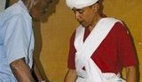 В США разгорелся политический скандал из-за ФОТО Обамы в тюрбане