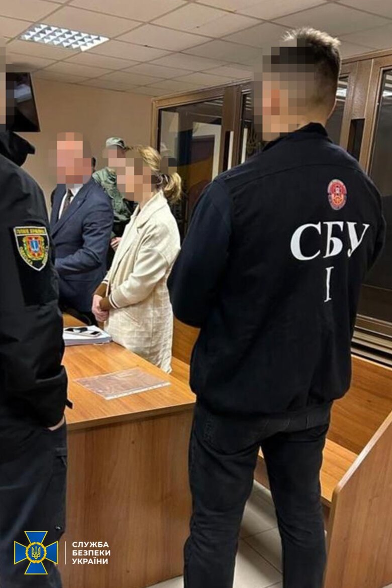 Депутат Одеської облради з дружиною намагались захопити 280 га в Затоці, - СБУ 01