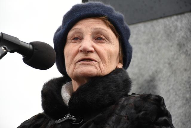 Памятний знак Шухевичу відкрили у Львові 04 Памятний знак Шухевичу відкрили у Львові 04
