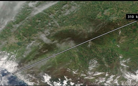 Дим від палаючого НПЗ у Туапсе розтягнувся на 300 км і досяг Ставрополя - супутниковий знімок NASA. ВIДЕО