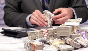 Украинские партии за последние пять лет потратили более 3 млрд грн, - КИУ