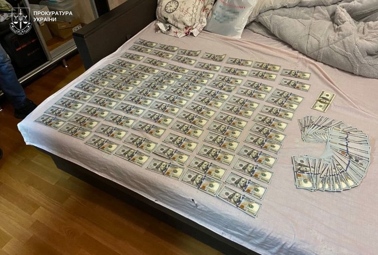 Викрито лікарів на оформленні непридатності до служби