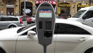 В Киеве запустили пилотный проект автоматической фотофиксации нарушений правил парковки
