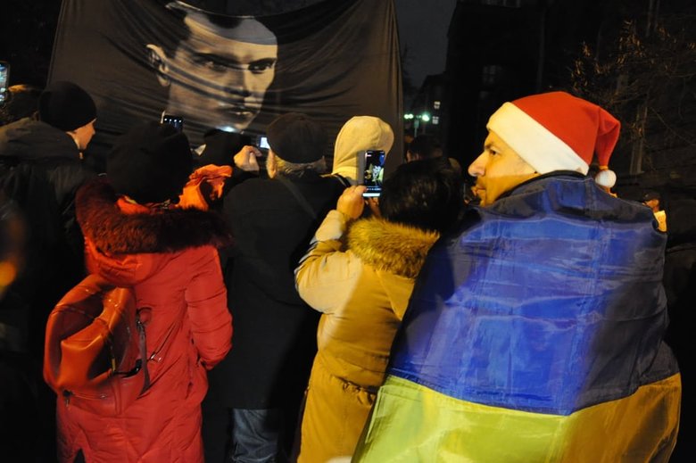 Националисты на Банковой потребовали присвоения звания Героя Украины сотнику УПА Мирославу Симчичу 05 Националисты на Банковой потребовали присвоения звания Героя Украины сотнику УПА Мирославу Симчичу 05