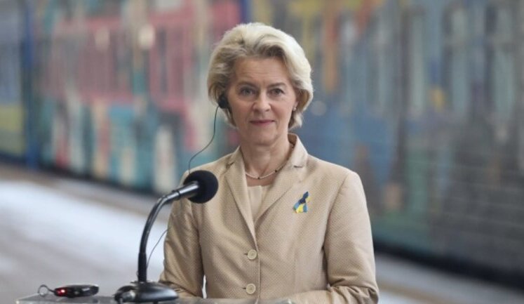 Розмова фон дер Ляєн і Лі Цяна: ЄС закликав Китай сприяти мирному врегулюванню в Україні