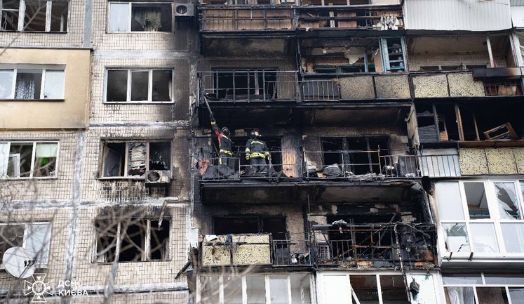Завершено роботи з ліквідації наслідків удару РФ по Києву: 2 загиблих і 38 постраждалих, зокрема дитина. ФОТОрепортаж