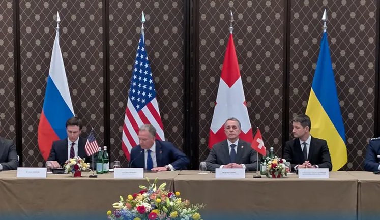 Military makes progress in Geneva peace talks, - CNN