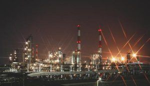 Оренбурзький ГПЗ та нафтовий порт Темрюк атакували дрони СБУ, - джерело. ВIДЕО