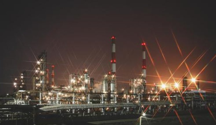 Оренбурзький ГПЗ та нафтовий порт Темрюк атакували дрони СБУ, - джерело. ВIДЕО