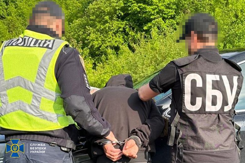 The SSU detained six more traffickers who were selling trophy weapons in Ukraine