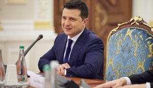 Зеленський хоче обмежень для олігархів і за кордоном, – Малюська