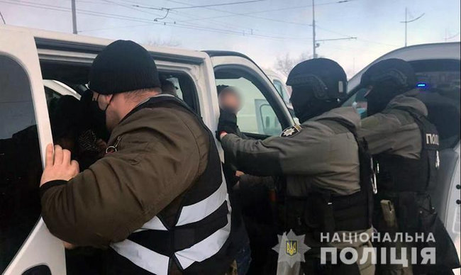 Спецоперация по задержанию этнической группировки наркоторговцев проходит в Киеве, - Нацполиция 02