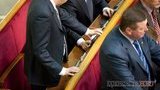 "Регионал" Макеенко голосует за соседа: "Я делаю эту провокацию для вас. Вам же грустно. Это игра". ФОТОрепортаж