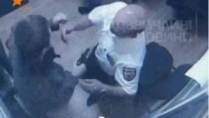 Шокирующие кадры расстрела охранников "Каравана". ВИДЕО