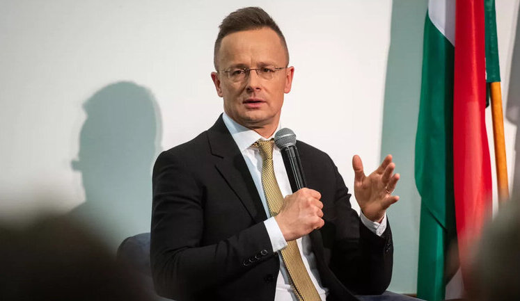Сіярто звинуватив Україну в "загрозі суверенітету" Угорщини через пошкодження нафтопроводу в Росії (оновлено)