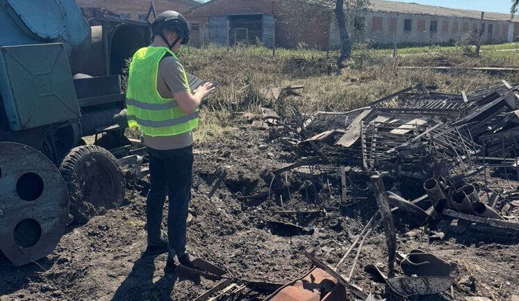 Aftermath of Russian missile strike on Sumy community: 2 dead, 3 injured, some seriously. Severe damage reported (updated). PHOTOS