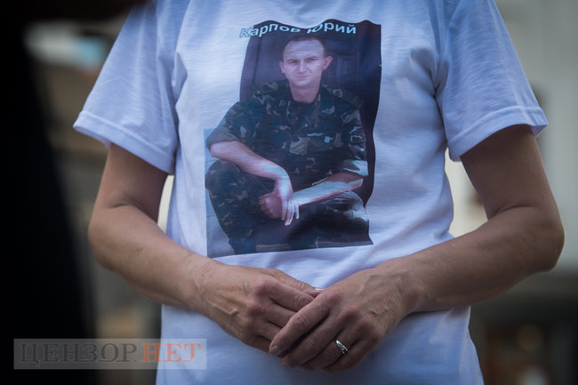Він вам не дзвонить - значить, його вже нема. Матері військовслужбовців розповіли про те, чому ніхто не шукає зниклих на Донбасі 10