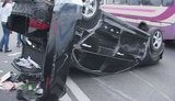 Авто вратаря киевского "Динамо" перевернулось на крышу в масштабном ДТП. ФОТОрепортаж