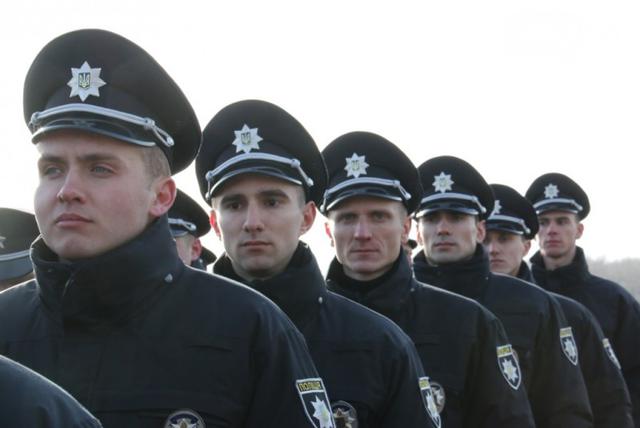 чернигов полиция присяга патрульная патрульные