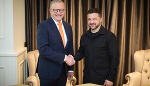 Зеленский и премьер Австралии Албенизи обсудили усиление санкционного давления на РФ