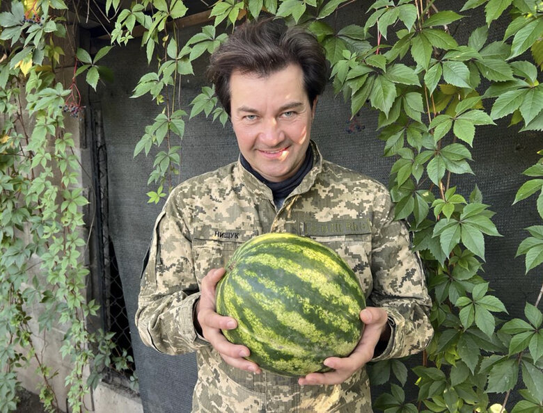 Ексміністр культури Євген Нищук: Росіяни вирішили не чіпати Захід України, бо там неисправимые националисты. Нам всім треба такими стати 05 Ексміністр культури Євген Нищук: Росіяни вирішили не чіпати Захід України, бо там неисправимые националисты. Нам всім треба такими стати 05