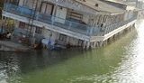 В Одесской области затонул отель-ресторан. На борту в это время находились люди. ФОТОрепортаж