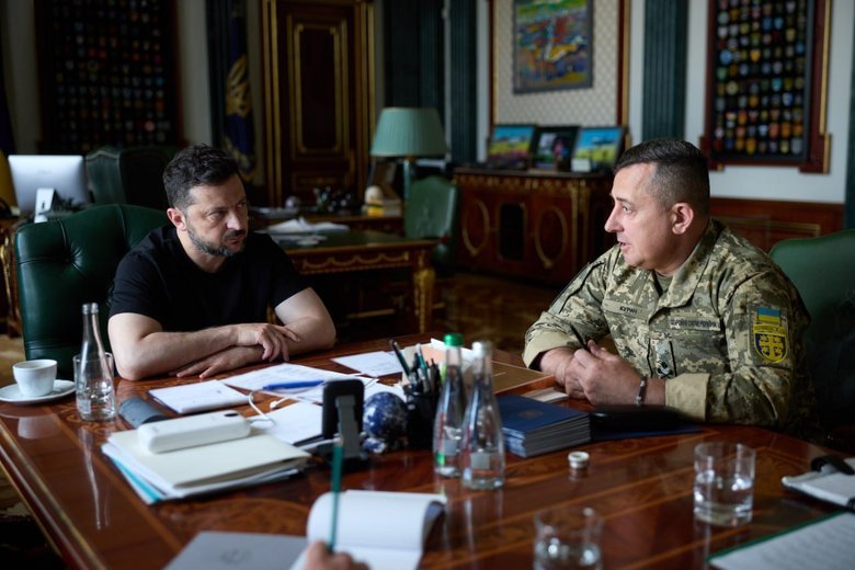 Zelenskyy and the military