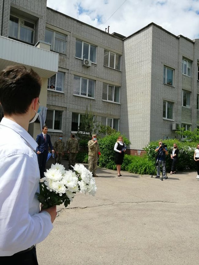 Меморіальну дошку загиблому на Донбасі воїну 93-ї ОМБр Василю Ярославцеву відкрили в Дніпрі 02