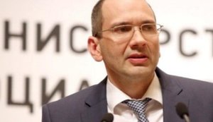 Экс-заместитель министра труда РФ Скляр покончил с жизнью, - росСМИ