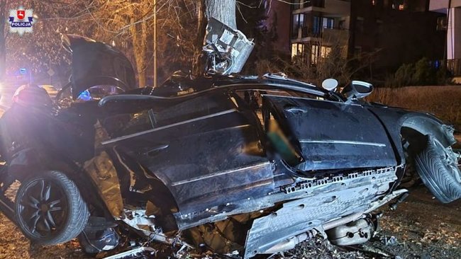 Українці 22-х і 24-х років загинули в ДТП у Польщі 01