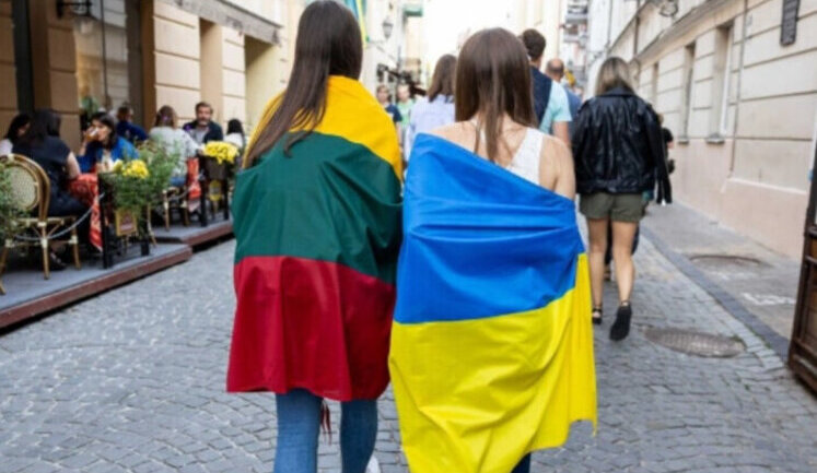 Литва поки не вимагатиме від українських біженців знати мову, якщо вони працюють у країні