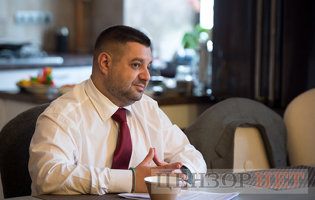 Александр Грановский: К нам можно относиться по-разному, но к нам точно не относились, как к клоунам 02