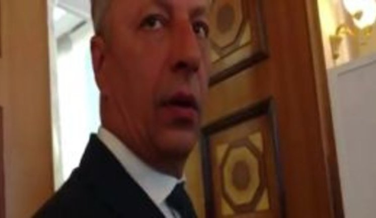 "А кто это такая? Я вообще такой фамилии не знаю", - Бойко о работе Столяровой на "Интере". ВИДЕО