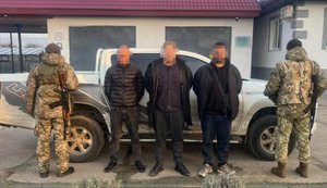 На Волині затримали переправника військовозобов’язаних через кордон разом з "клієнтами". ФОТОрепортаж