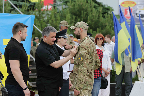 мариуполь освобождение годовщина