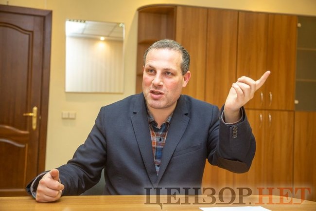 Начальник Департаменту у справах Майдану Офісу Генпрокурора Олексій Донський: Справа, яка може пояснити, кому потрібні були масові вбивства 20 лютого, гальмується в суді 03