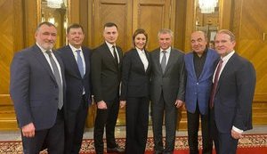 Делегация ОПЗЖ во главе с Медведчуком и Рабиновичем посетила Госдуму РФ в день, когда Путина сделали "вечным" президентом. ФОТО
