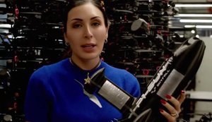 MAGA blogger Laura Lummer visited drone manufacturing plant and posed with Ukrainian P1-Sun drone. VIDEO