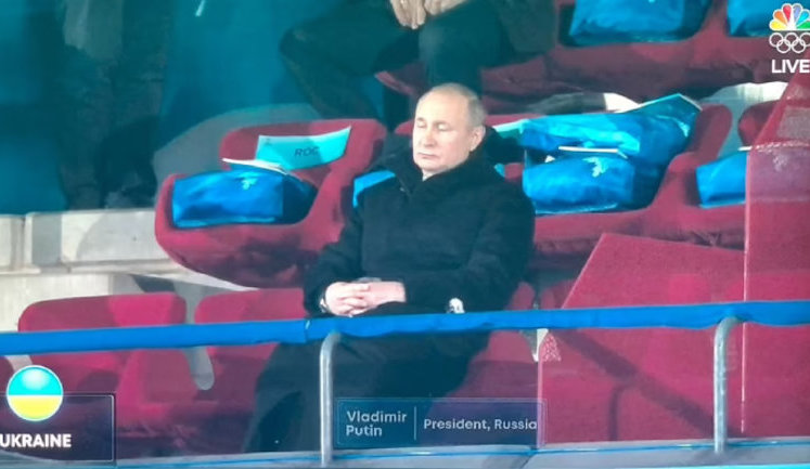 Путин сделал вид, что спит, в момент выхода украинской сборной на открытии Олимпиады-2022. ФОТО